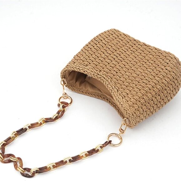 Stylish Women's Straw Shoulder Bag with Unique Acrylic Chain - Summer Essential - Picture 3 of 7